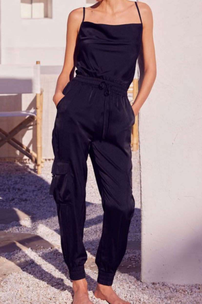 【SKZ I.N.】otona satin wide salopette Green Linen-blend Sleeveless Starlight Jumpsuit